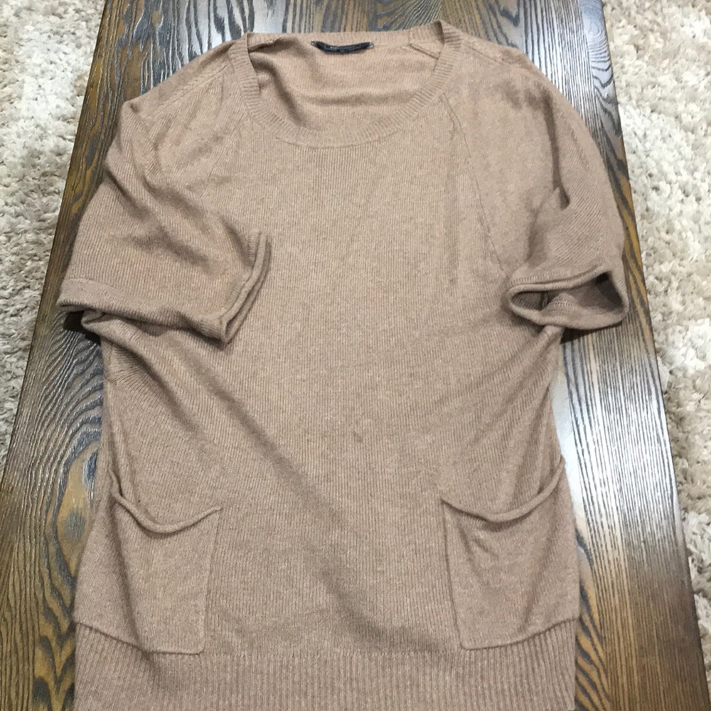 BcBG top